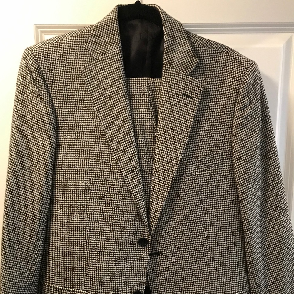 Versace Suit Size 50